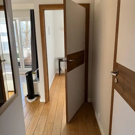 アパート Starowiejska